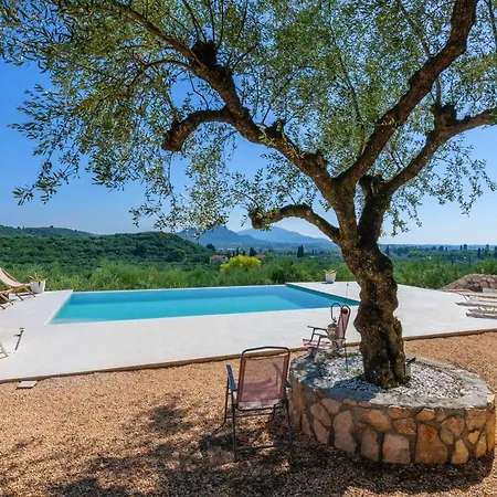 Du Coop * Planos (Zakynthos)